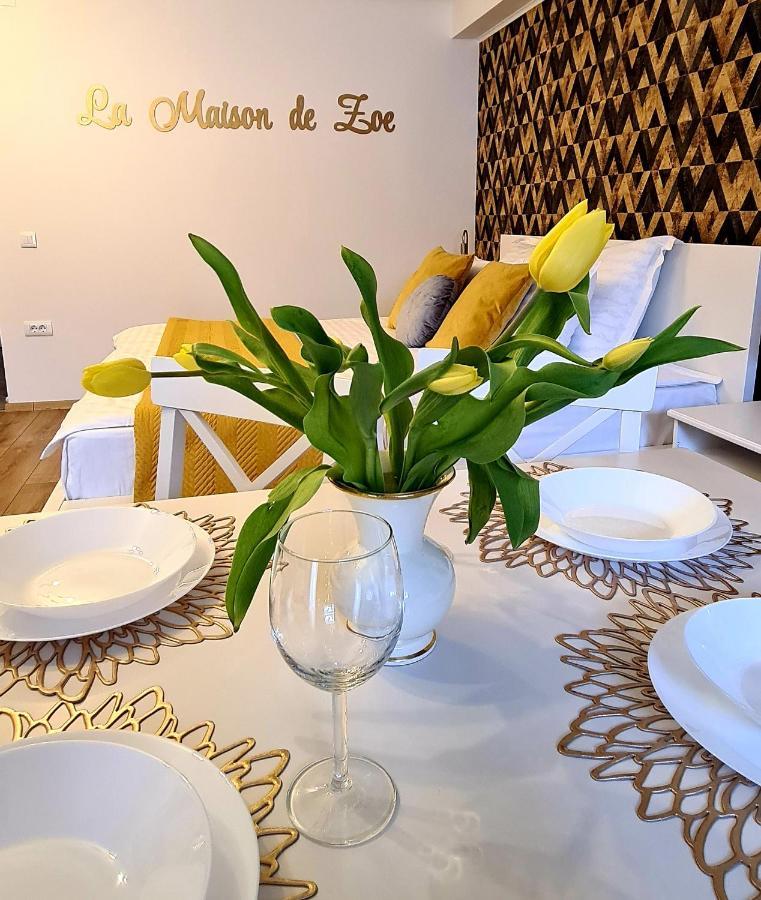 La Maison De Zoe - Airport Residences オトペニ エクステリア 写真